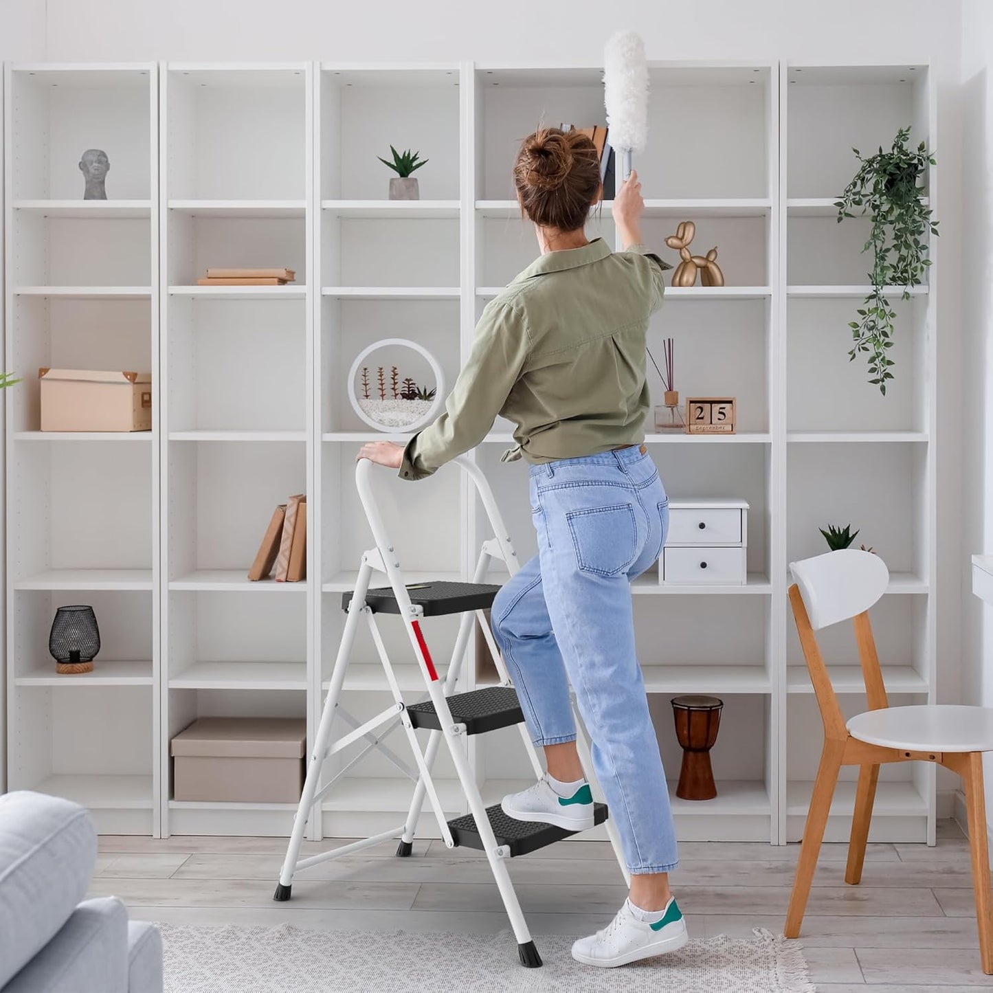 BONTEC 3-Step Ladder, Folding Step Stool, 600lbs Max Load Capacity, Sturdy Steel, Non-Slip Pedals, Lightweight, Portable Steel Ladder with Convenient Handrail, Safety Design for Home & Work, White
